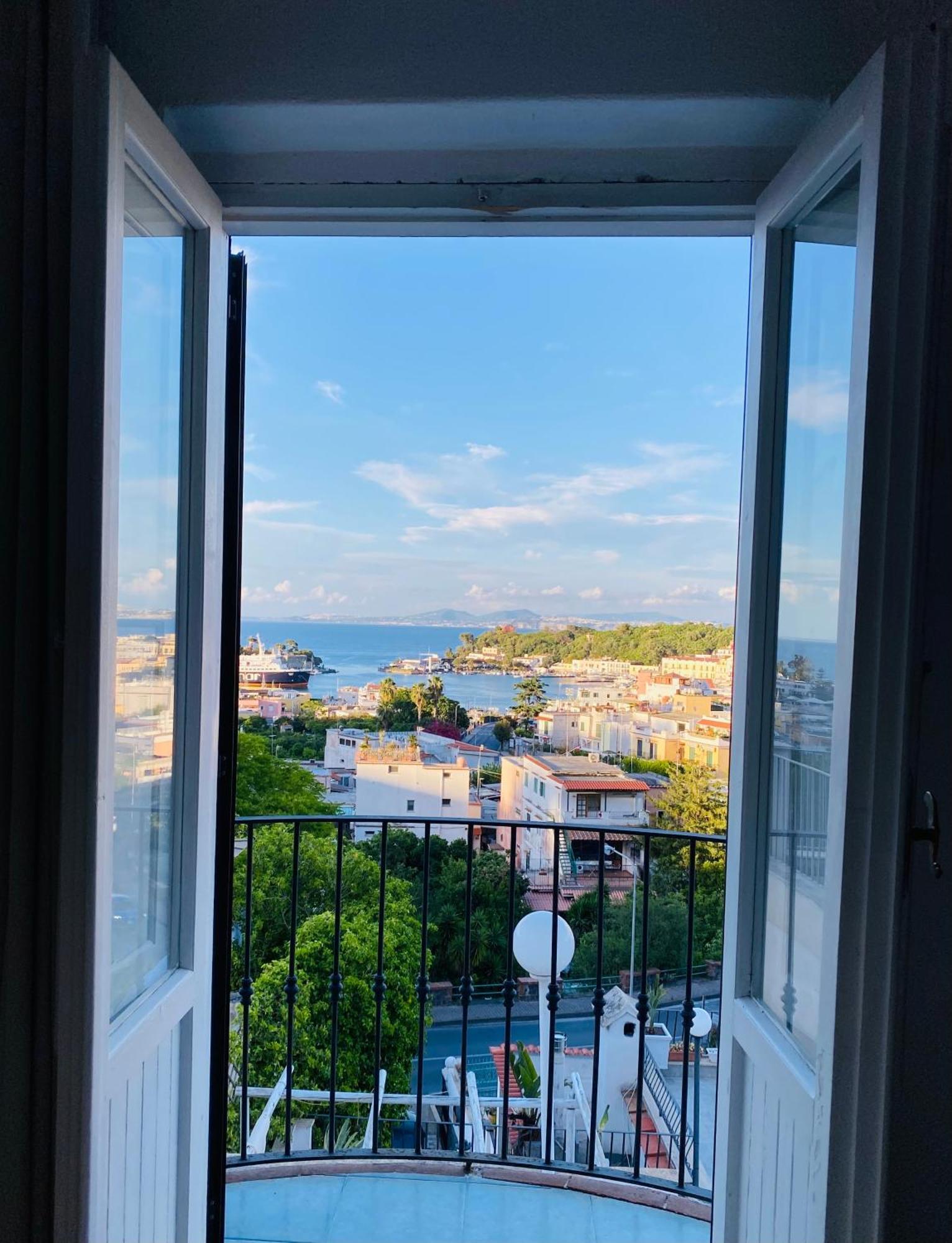 Black Market Hotel Ischia Exterior photo